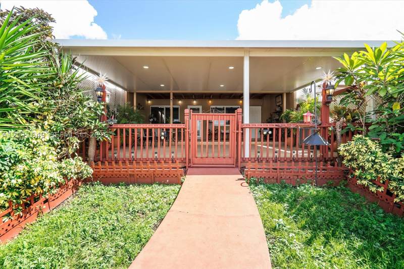 2 bedroom Townhouse at 7120 W 17th Ct, Chambers Land Company Sub, Hialeah — photo 4