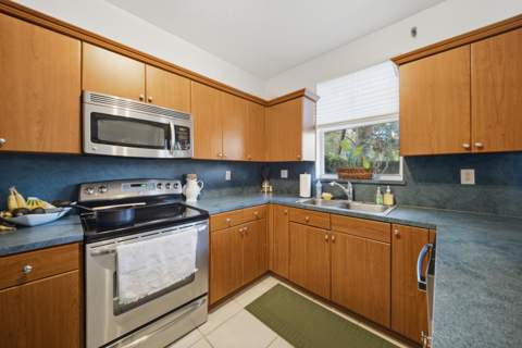 8920 SW 109th Avenue, Miami FL - photo 15 of 32