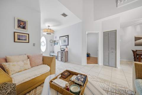 8920 SW 109th Avenue, Miami FL - photo 6 of 32