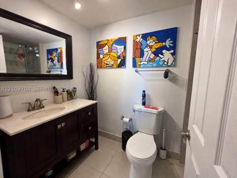 6770 Indian Creek Dr 14C, Miami Beach FL - photo 13 of 43