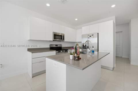 18950 SW 345th Ter, Homestead FL - photo 10 of 51