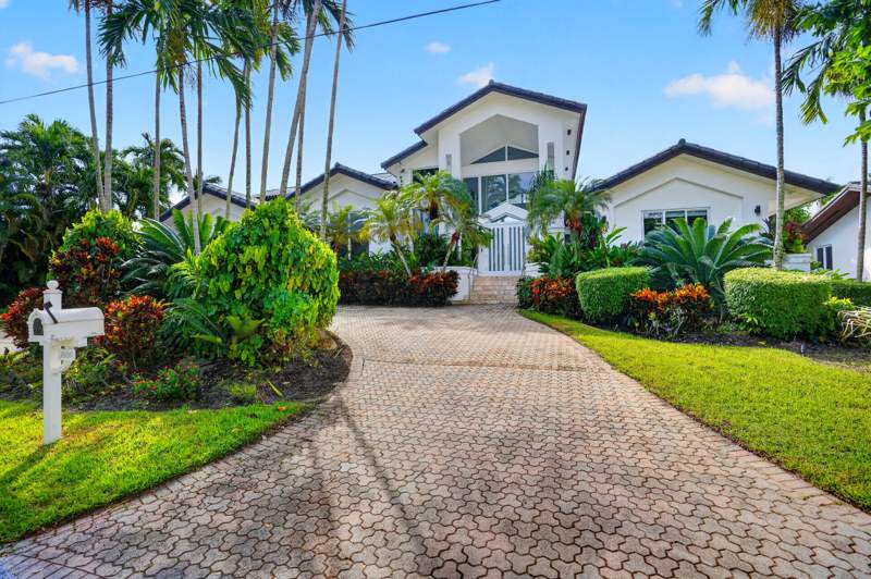 4 bedroom SingleFamilyResidence at 1080 San Pedro Avenue, Coral Bay Sec B, Coral Gables — photo 2