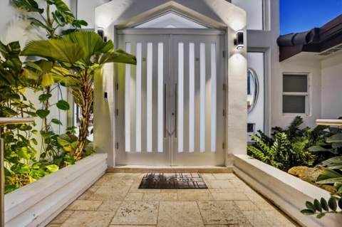 1080 San Pedro Avenue, Coral Gables FL - photo 7 of 101