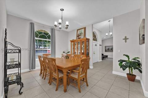 7901 SW 97th St, Miami FL - photo 8 of 45