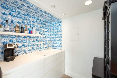 1100 West Ave 506, Miami Beach FL - photo 11 of 20