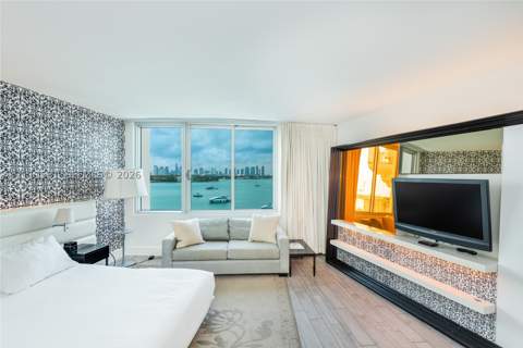 1100 West Ave 506, Miami Beach FL - photo 9 of 20