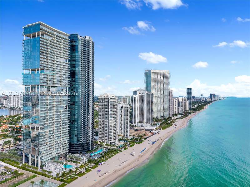 4 bedroom Condominium at 18501 Collins Ave 1501, North Biscayne Beach Amen, Sunny Isles Beach — photo 2