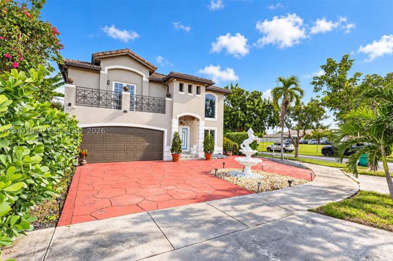 4 bedroom SingleFamilyResidence at 17608 SW 146th Ave, Summerwind Sub, Miami — photo 2