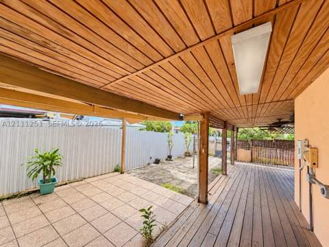 201 NW 61st Ave, Miami FL - photo 13 of 23