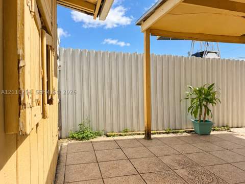 201 NW 61st Ave, Miami FL - photo 15 of 23