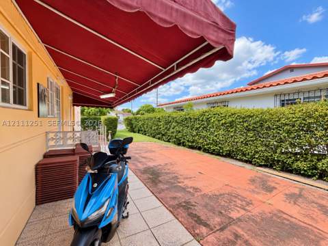 201 NW 61st Ave, Miami FL - photo 21 of 23