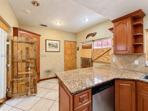 201 NW 61st Ave, Miami FL - photo 9 of 23