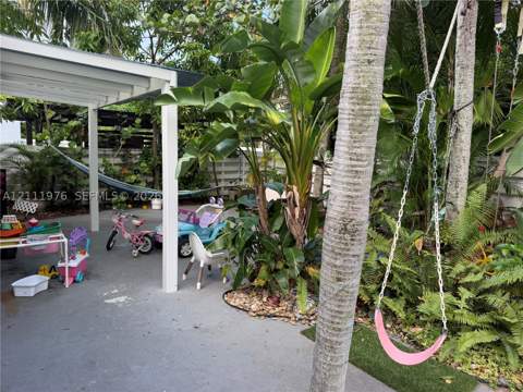 14505 SW 143rd Pl, Miami FL - photo 15 of 26