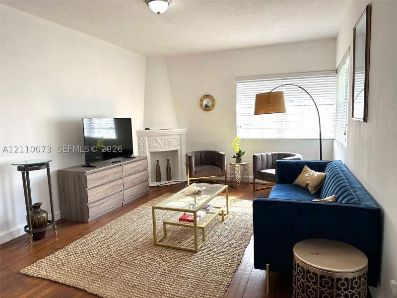 1 bedroom Condominium at 1309 Euclid Ave 8, St Remy Condo, Miami Beach — photo 2