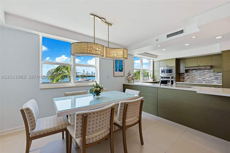 3 bedroom Townhouse at 90 Alton Rd Th-8, Yacht Club At Portofino C, Miami Beach — photo 3