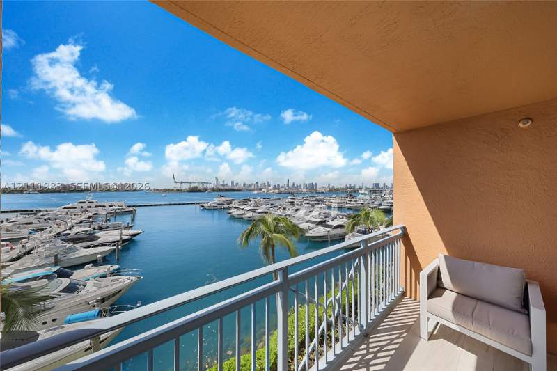 3 bedroom Townhouse at 90 Alton Rd Th-8, Yacht Club At Portofino C, Miami Beach — photo 4