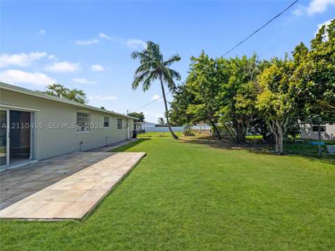 10441 SW 163rd St, Miami FL - photo 24 of 27