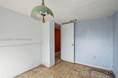 10840 N Kendall Dr W1, Miami FL - photo 10 of 27