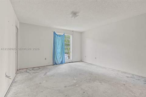 10840 N Kendall Dr W1, Miami FL - photo 15 of 27