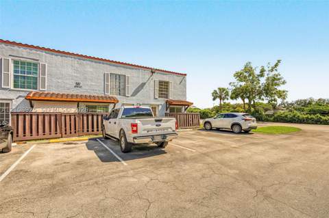 10840 N Kendall Dr W1, Miami FL - photo 24 of 27