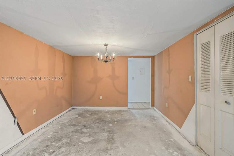 2 bedroom Condominium at 10840 N Kendall Dr W1, Spanish Trace Condo, Miami — photo 4