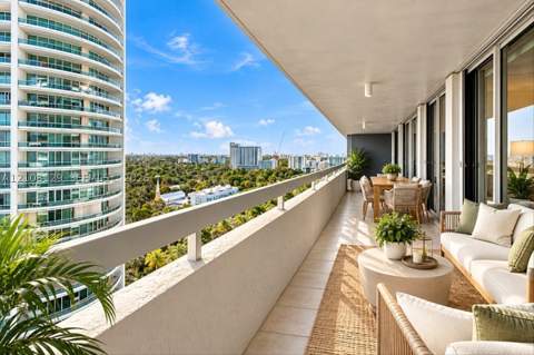 1627 Brickell Ave 2005, Miami FL - photo 19 of 44