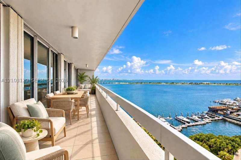 3 bedroom Condominium at 1627 Brickell Ave 2005, Imperial At Brickell Cond, Miami — photo 3