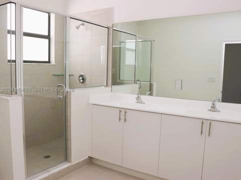 23452 SW 129th Ave, Homestead FL - photo 8 of 10