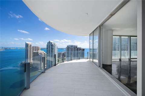 300 Biscayne Boulevard Way 3501E, Miami FL - photo 21 of 49