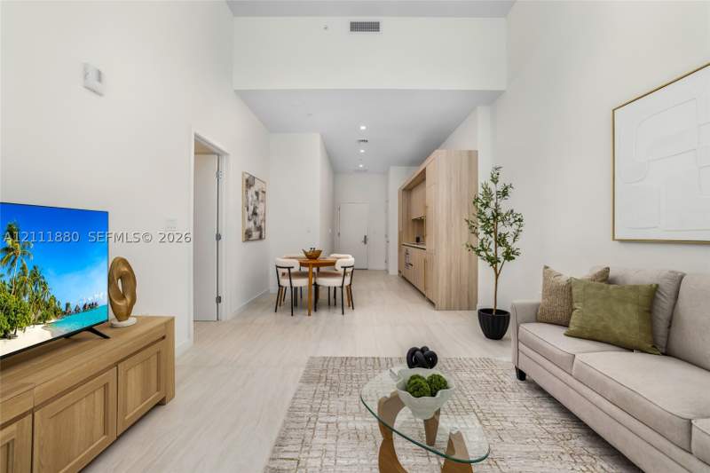 1 bedroom Condominium at 77 SE 5th St 311, Brickell Point, Miami — photo 3