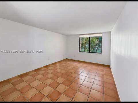 10845 SW 112th Ave 312, Miami FL - photo 6 of 34