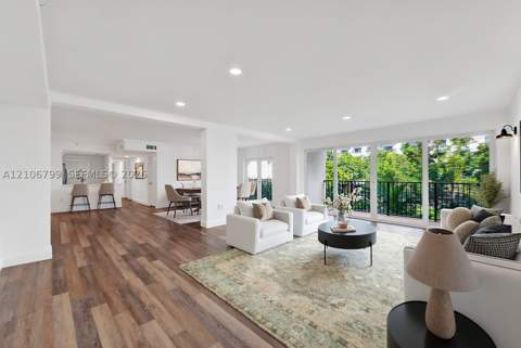 323 Navarre Ave 202, Coral Gables FL - photo 7 of 19