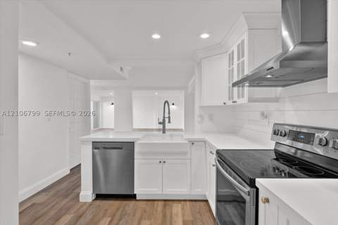 323 Navarre Ave 202, Coral Gables FL - photo 9 of 19