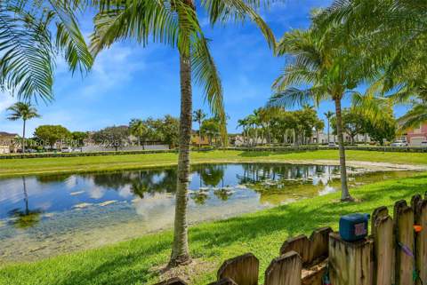 8505 SW 165th Pl, Miami FL - photo 15 of 19
