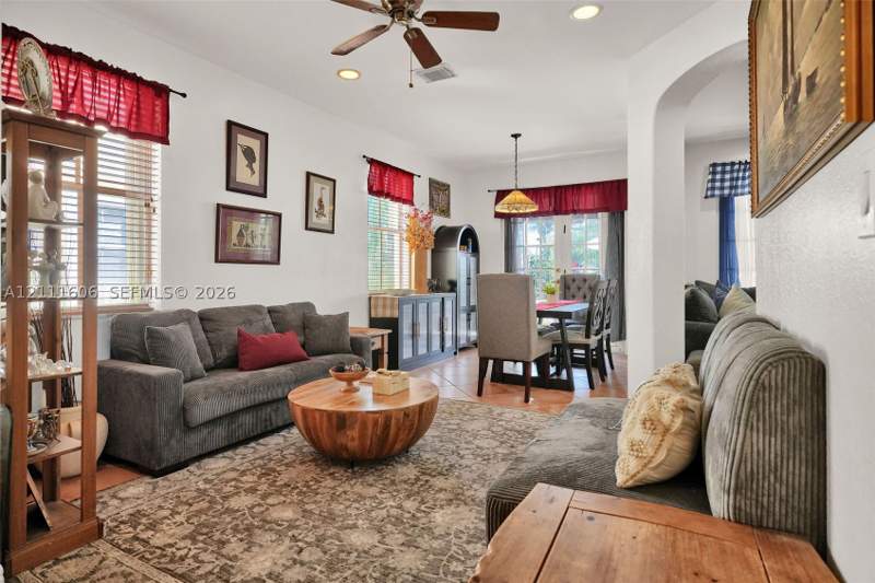 4 bedroom Townhouse at 8505 SW 165th Pl, Kendalland, Miami — photo 4
