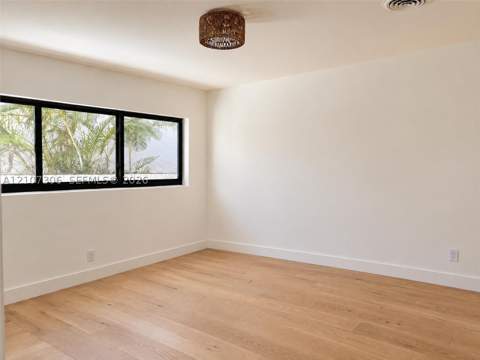 4322 Alton Rd, Miami Beach FL - photo 17 of 23