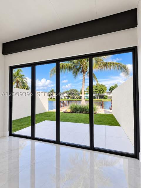 10453 SW 78th Street, Miami FL - photo 9 of 19