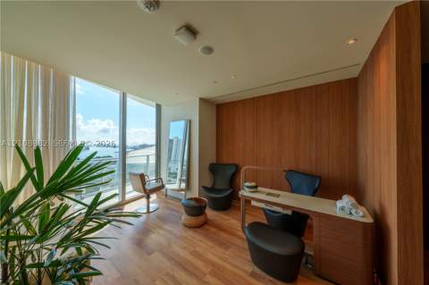 1400 Biscayne Boulevard #Ph5202, Miami FL - photo 18 of 35