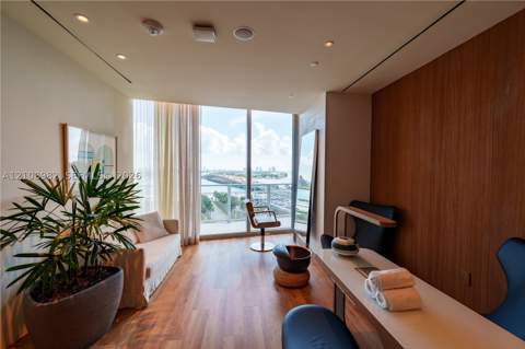 1400 Biscayne Boulevard #Ph5202, Miami FL - photo 19 of 35