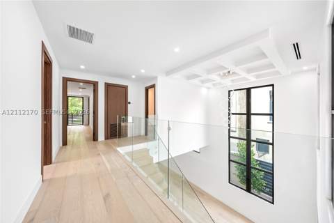 260 NW 47th St, Miami FL - photo 9 of 41