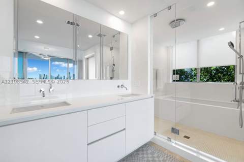 1470 16th St 301, Miami Beach FL - photo 15 of 23