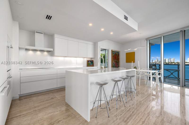 3 bedroom Condominium at 1470 16th St 301, Capri South Beach Condo, Miami Beach — photo 5