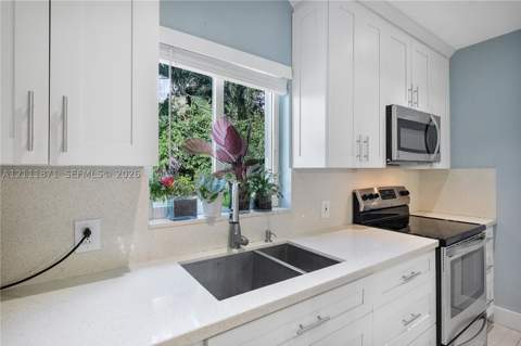 740 NE 112th St, Biscayne Park FL - photo 12 of 24
