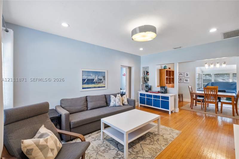 2 bedroom SingleFamilyResidence at 740 NE 112th St, Amd Pl Griffing Biscayne, Biscayne Park — photo 4