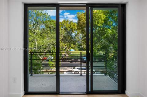 3030 Shipping Ave, Miami FL - photo 20 of 30