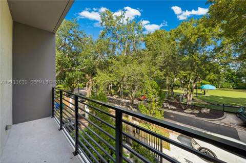 3030 Shipping Ave, Miami FL - photo 22 of 30