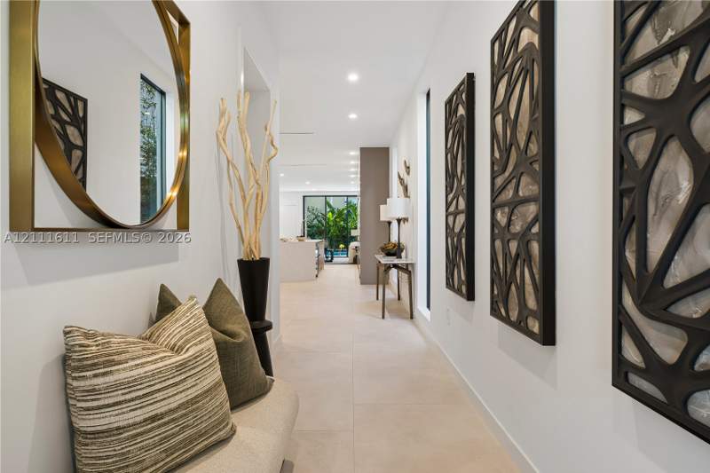 4 bedroom Townhouse at 3030 Shipping Ave, Pent Homestead, Miami — photo 4