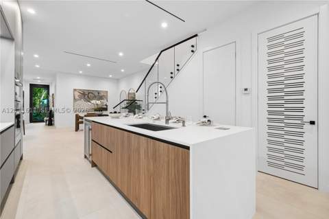 3030 Shipping Ave, Miami FL - photo 8 of 30
