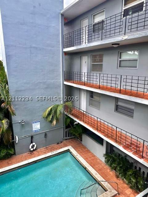 820 Salzedo St 305, Coral Gables FL - photo 6 of 13