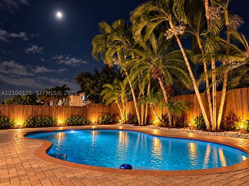 5 bedroom SingleFamilyResidence at 15813 SW 140th St, Milon Venture, Miami — photo 3